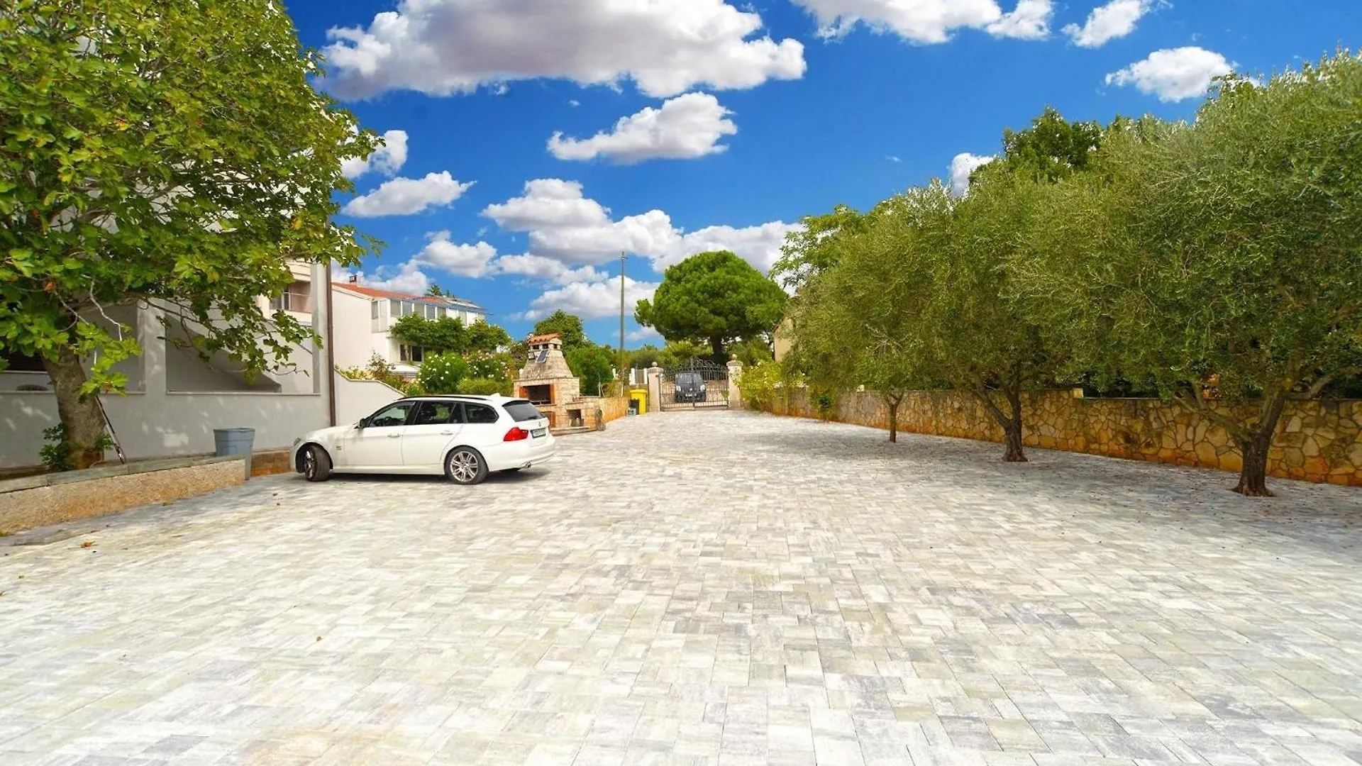 Apartment Ferienwohnung Fuer 2 Personen Ca 32 Qm In Banjole, Istrien Istrische Riviera Croatia